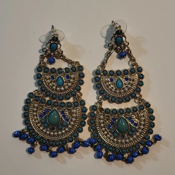Beautiful Indian Earrings - Picture 2 of 5